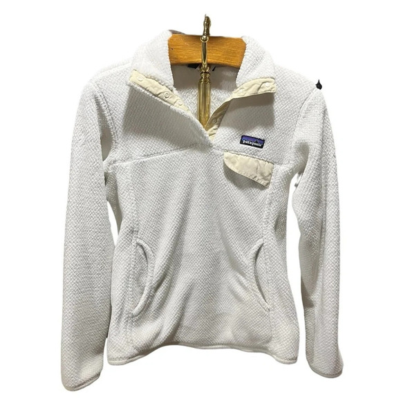 PATAGONIA ~ Women’s White Cream Retool Snap Pullover Polartec Fleece Sweater - Picture 1 of 12